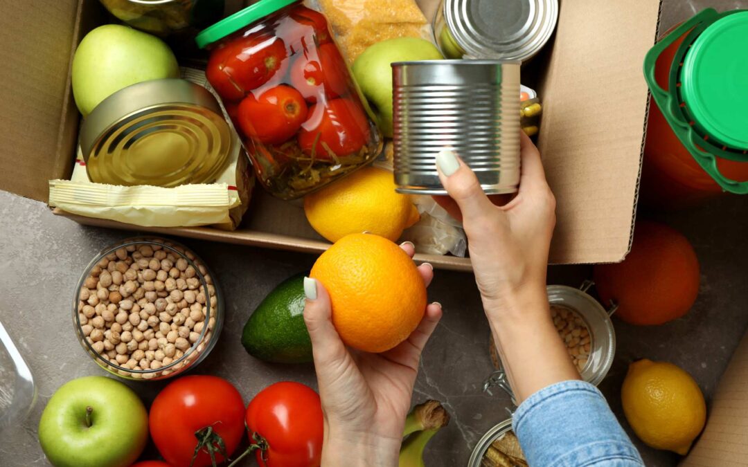 Help Fill a Table This Thanksgiving